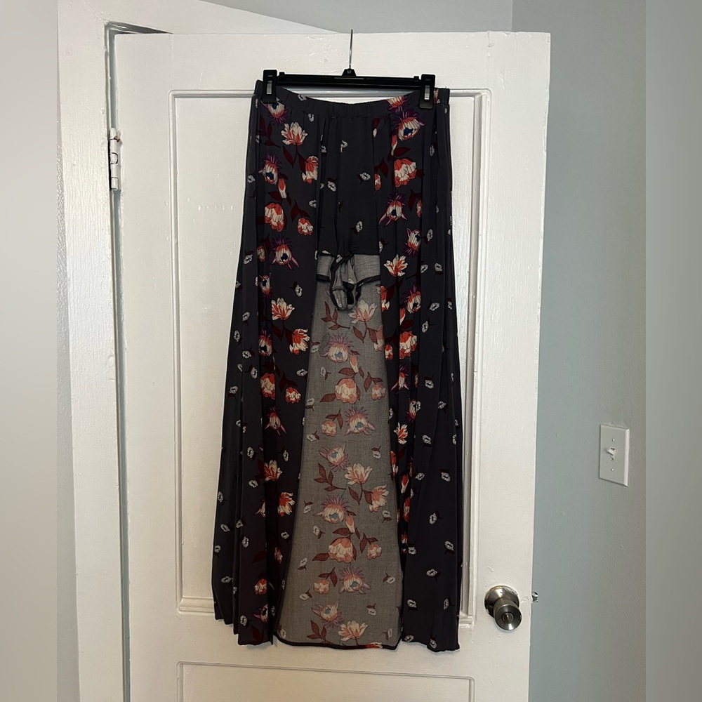 Cloth Skirt with Shorts